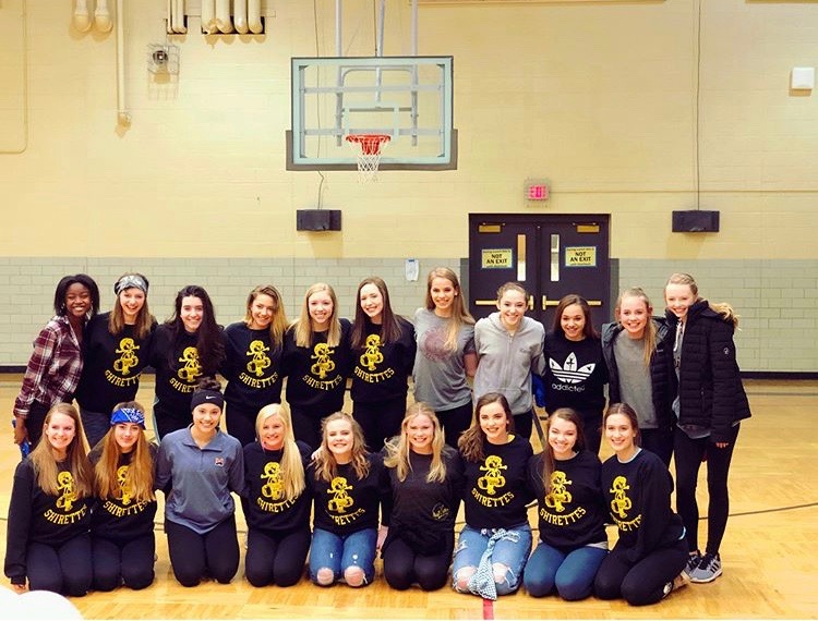 Shirettes%3A+Behind+the+scenes+of+2018-2019+tryouts
