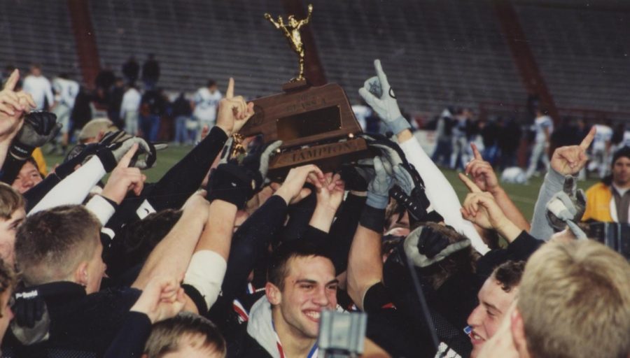 Southeast celebrates a state football title in 2002