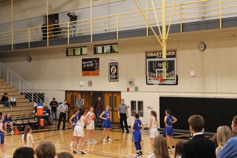 After a tough loss to Lincoln East, LSE Girls Varsity Basketball remains optimistic