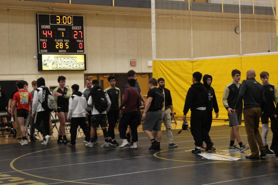 Southeast wins dual against Fremont earlier in the season. (Dec. 16)