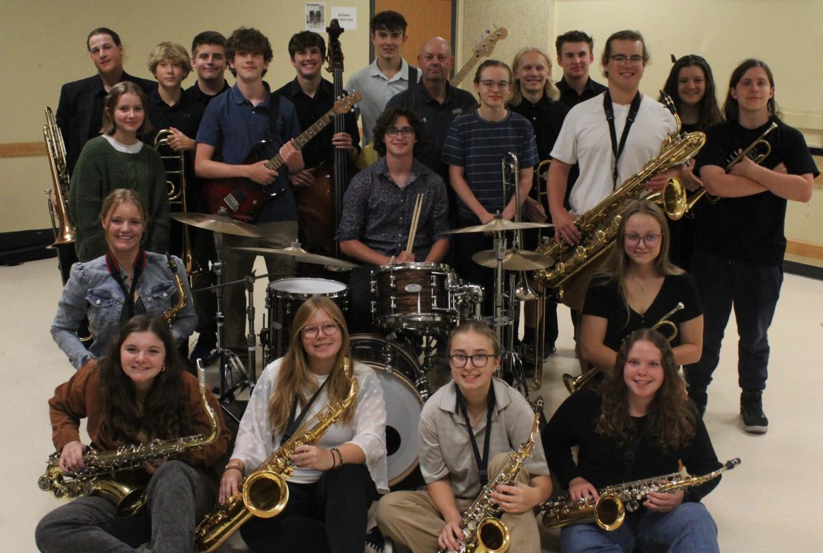 LSE’s Jazz Band I poses for a group photo, within the walls of Southeast.                       