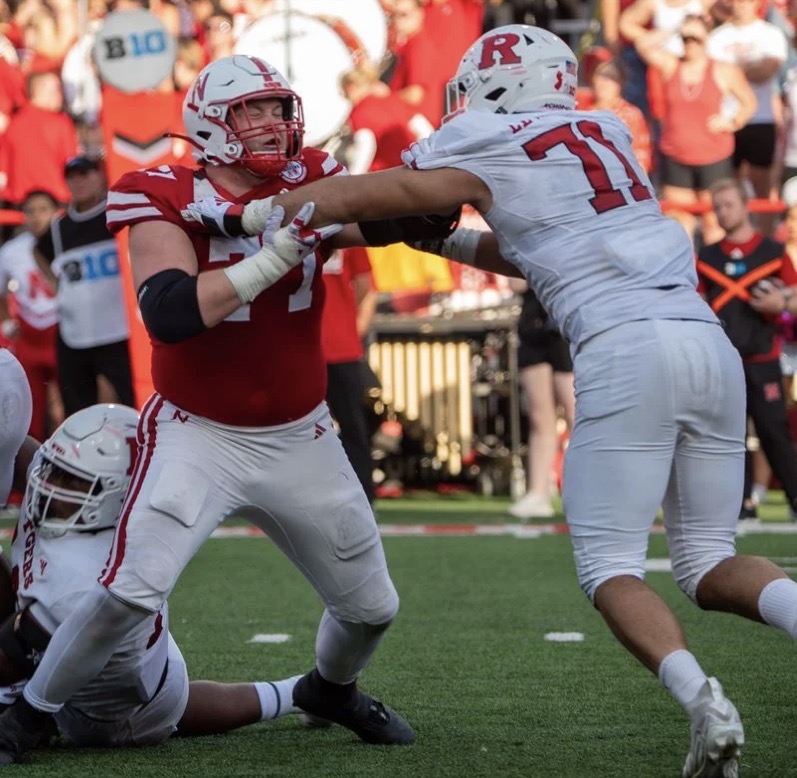 Gunnar blocking for Dylan Raiola 
Photo Courtesy: Shandie Stewart
