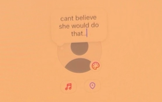 A targeted Instagram note is created towards an anonymous person.
Photo credit: Kristina Gevorkova